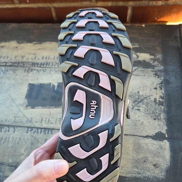 Ahnu Mary Jane Sandals Womens Sz 7.5 Slip on Gray  Pink/Purple Gorpcore Outdoor - Picture 8 of 14